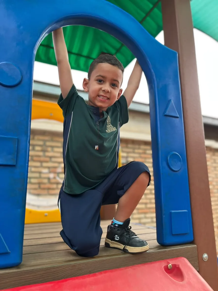Alunos do Colégio Peregrinos em atividade de descoberta